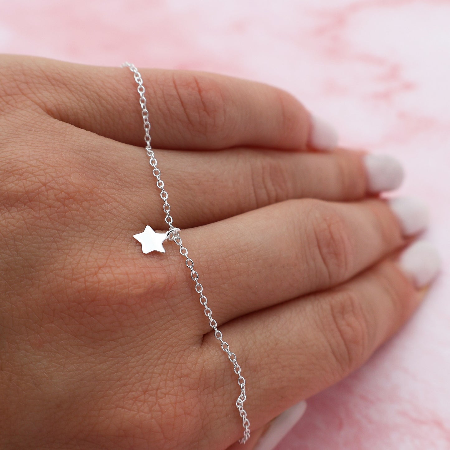 Pulsera con colgante de estrella completa móvil