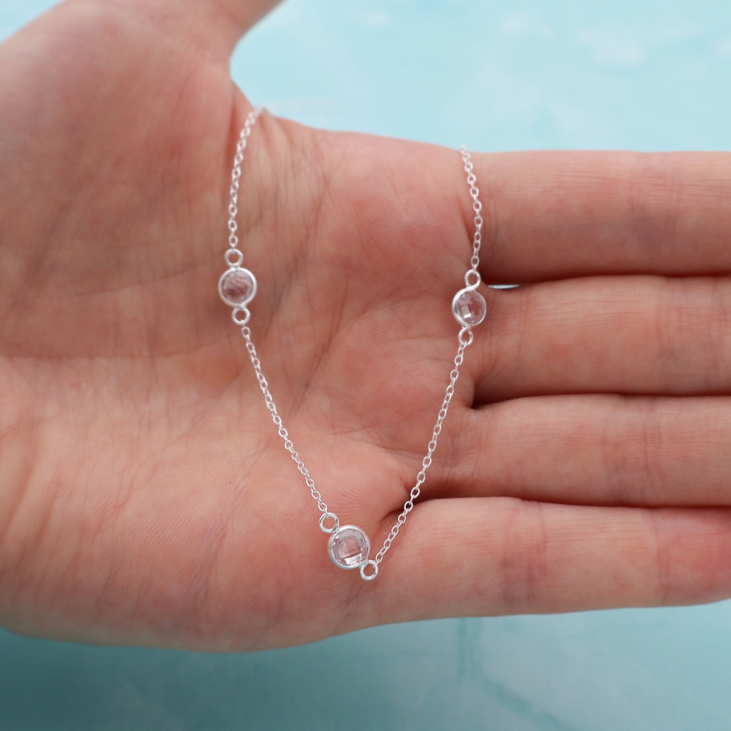 Necklace & Bracelet Set with 3 Zirconia Stones