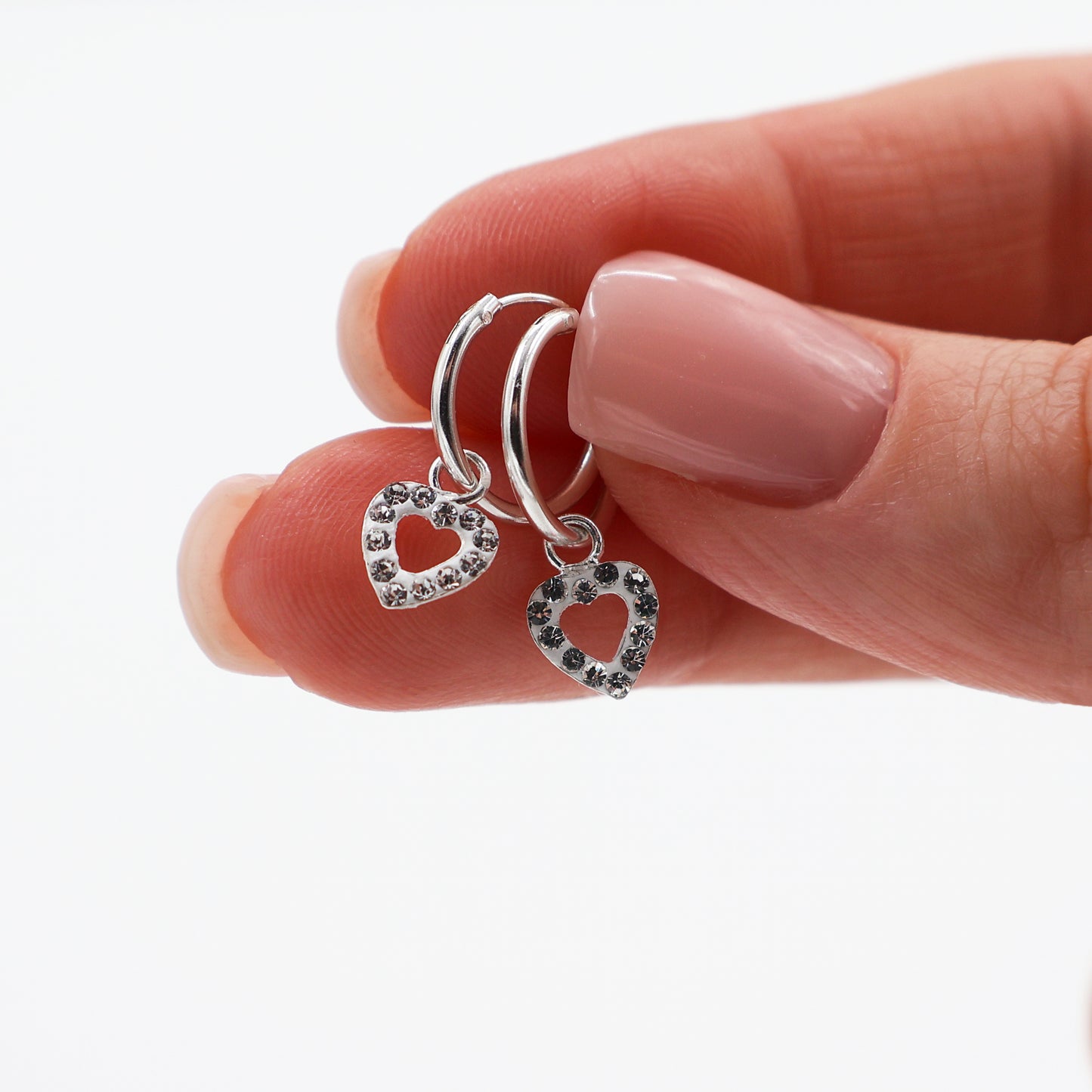 Creole earrings with a heart and 24 white crystals