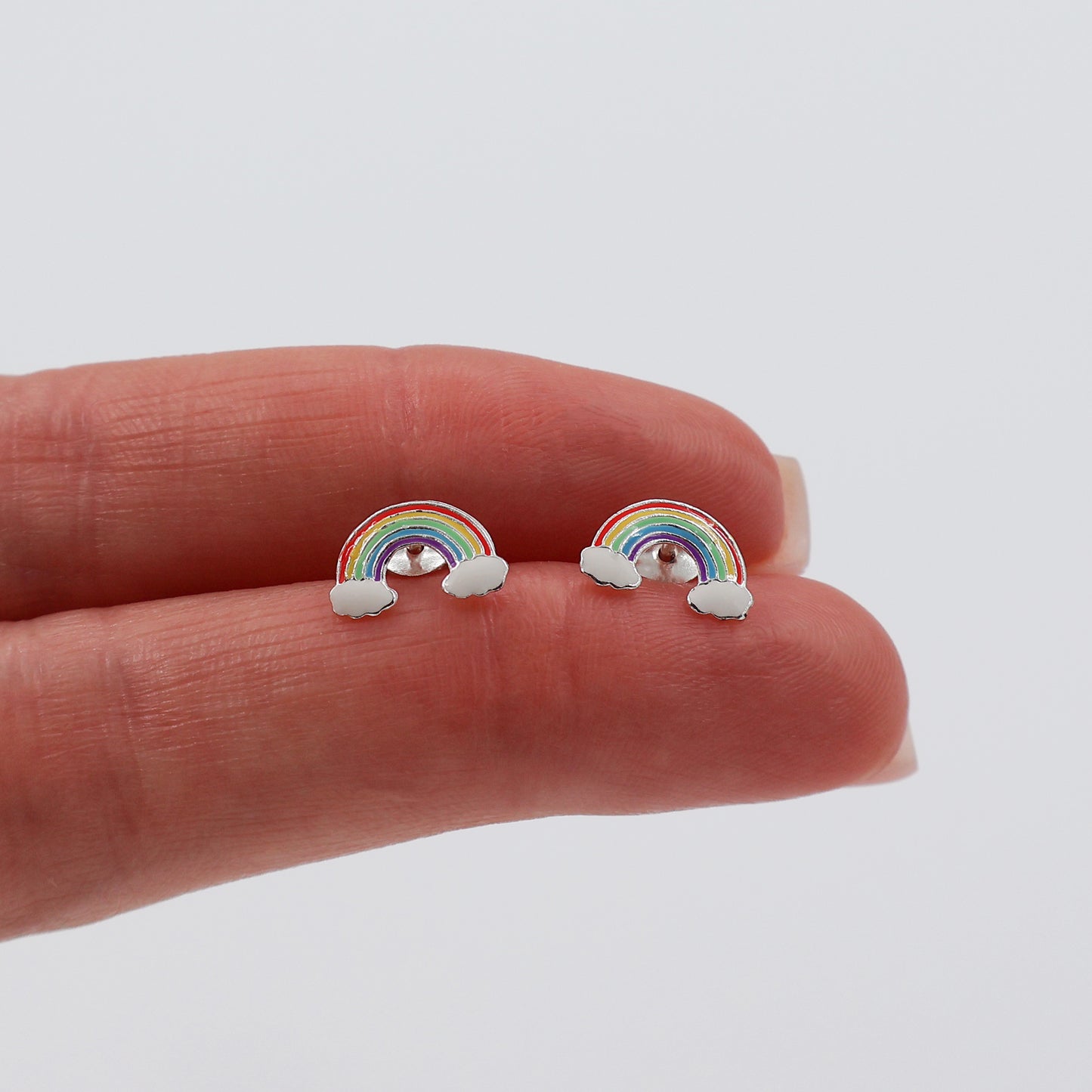 Pendientes con nubes y arcoiris