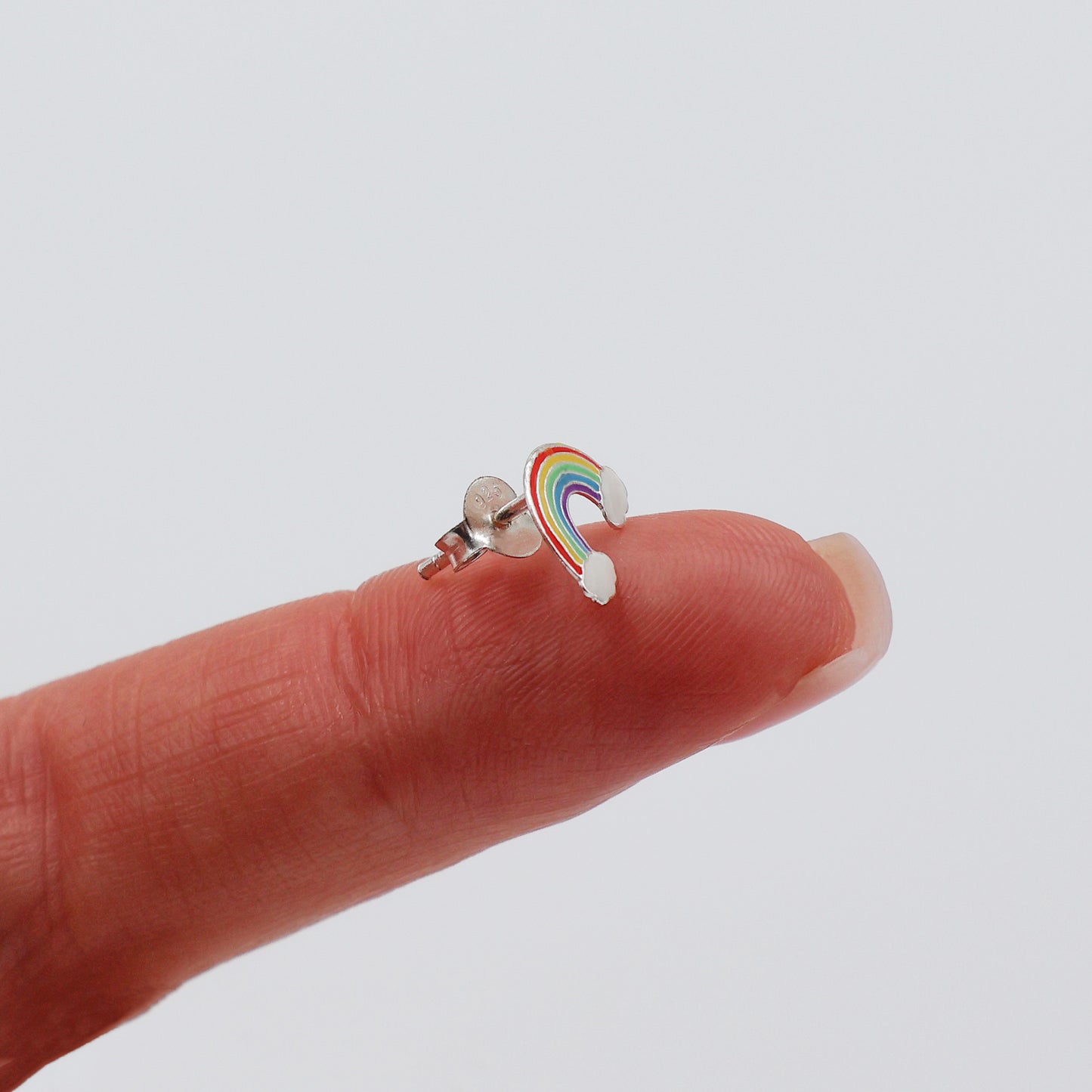 Pendientes con nubes y arcoiris