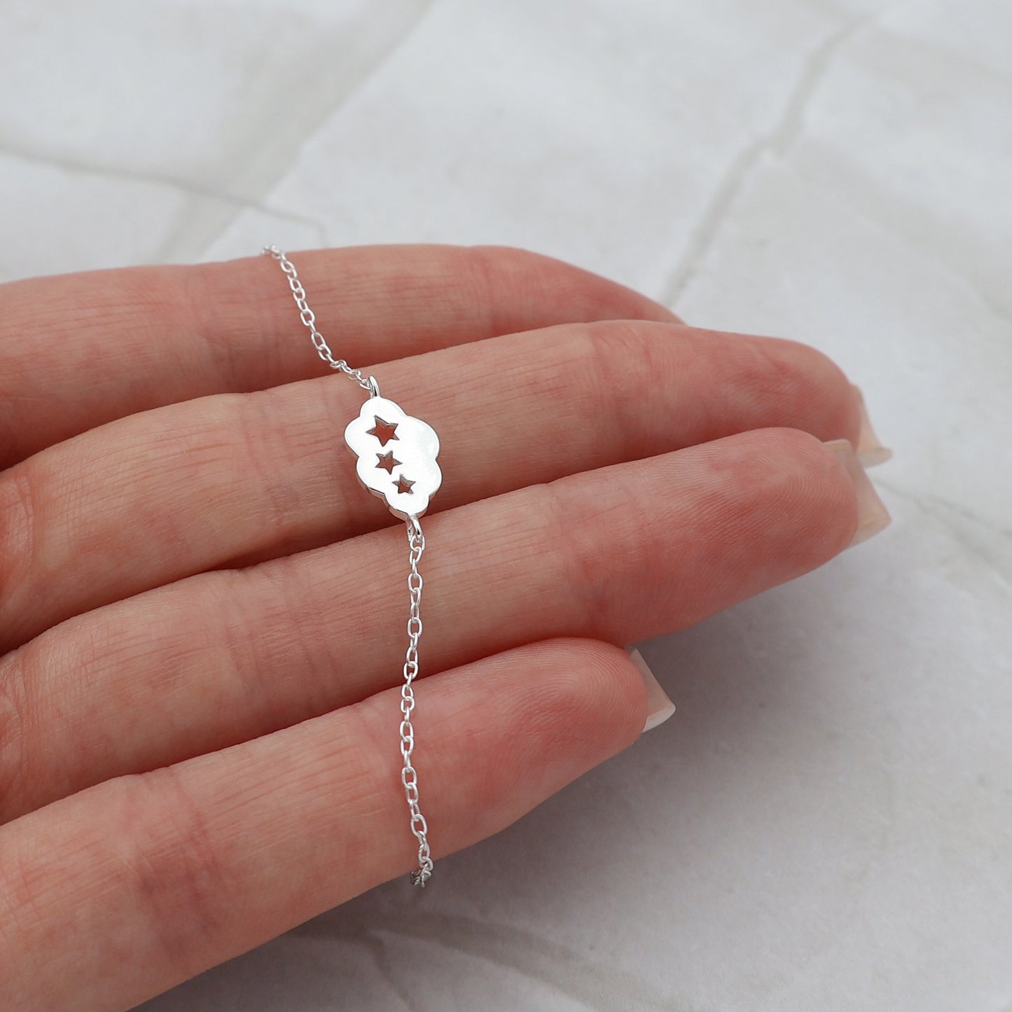 Cloud bracelet with 3 cut-out stars